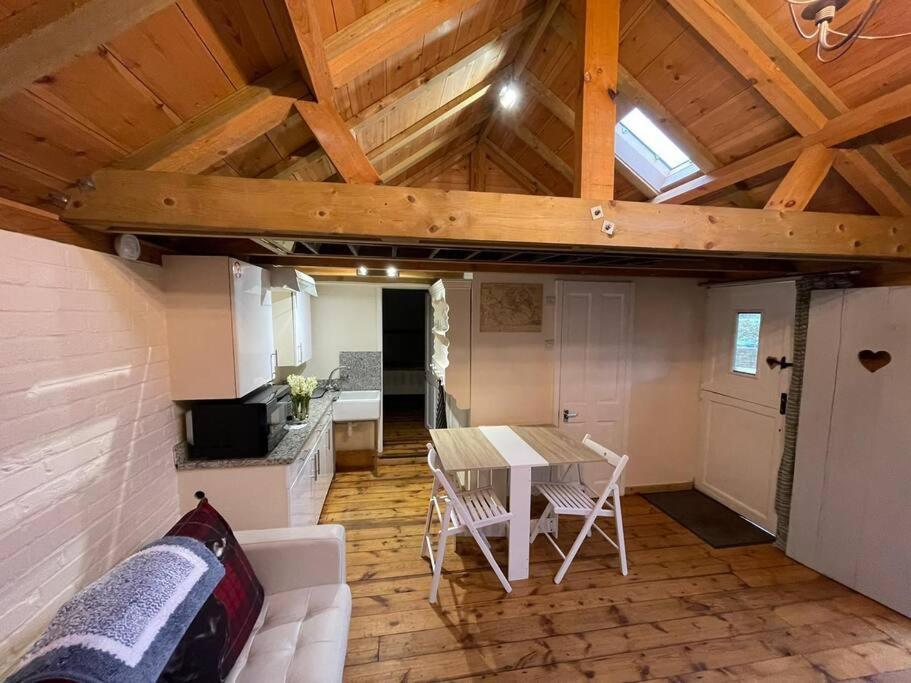 Muntjac Lodge, A In Heart Of Apartment